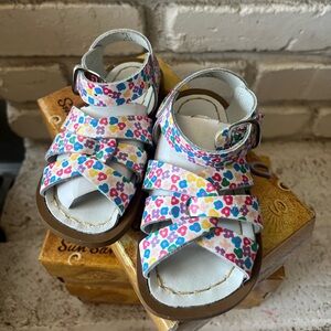 Sun-San Salt Water sandals